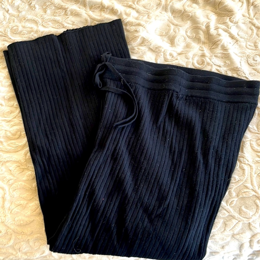 VS sweater pant